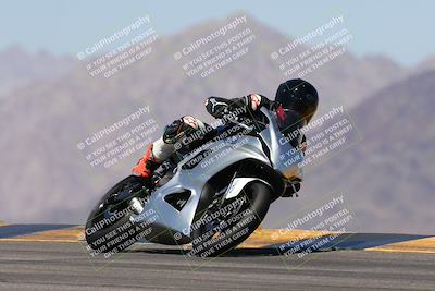 media/Apr-13-2024-SoCal Trackdays (Sat) [[f1617382bd]]/9-Turn 9 (110pm)/